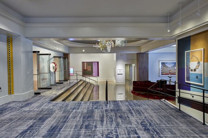 Saint Kate - The Arts Hotel