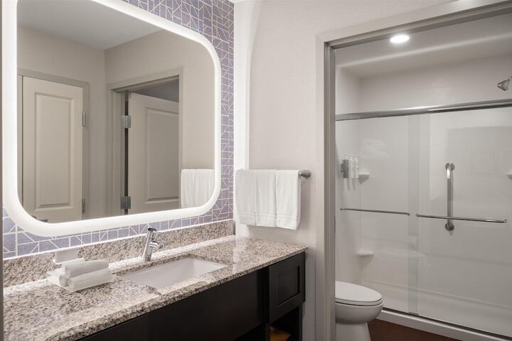 Homewood Suites by Hilton Columbus / Polaris OH