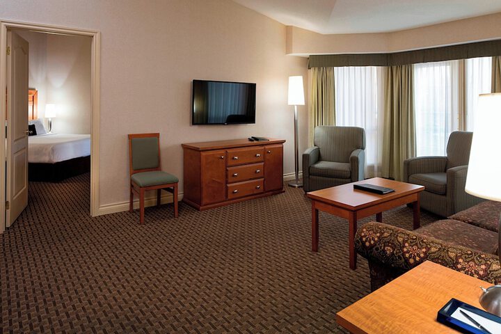 Room 75 of 158