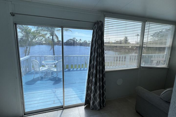 Marco Island Lakeside Inn