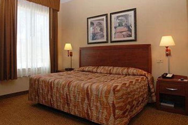 MainStay Suites