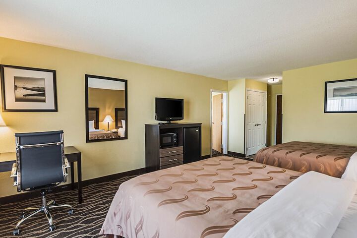 Quality Inn & Suites Frostburg - Cumberland