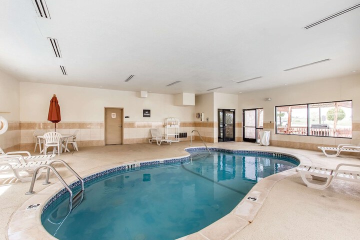 Pool 2 of 36