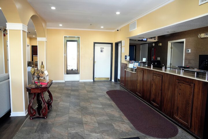 Hotel Interior 11 of 48