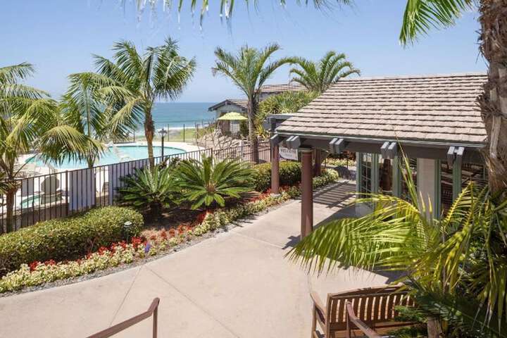 Wave Crest at Del Mar