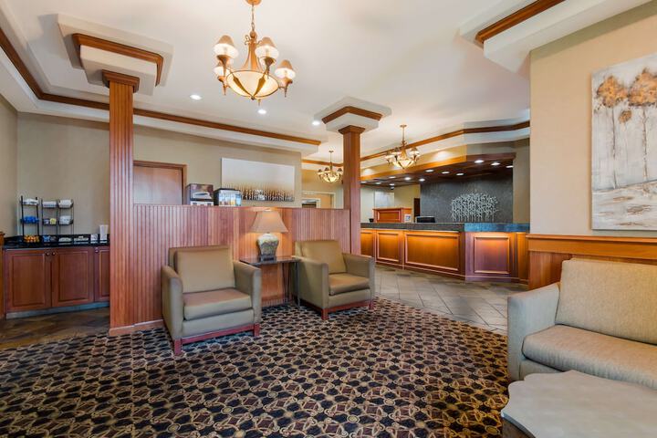 Hotel Interior 6 of 47