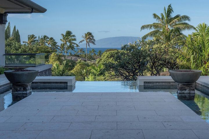 The Resort at Kapalua Bay Maui
