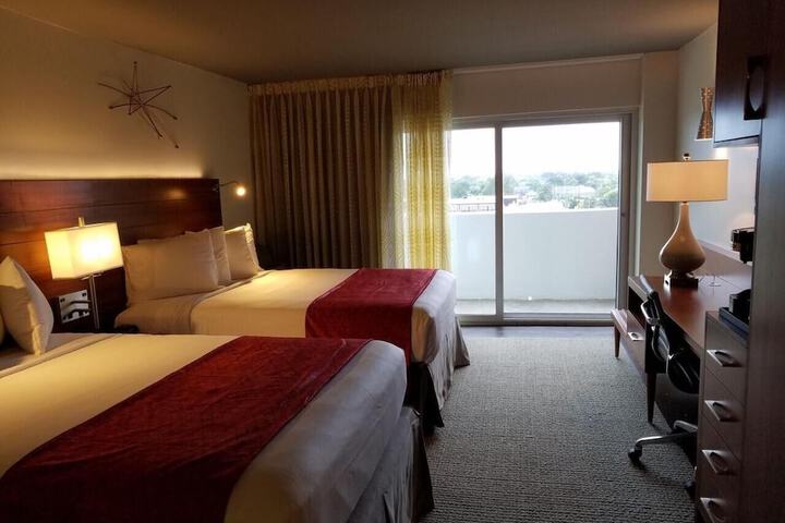 Room 19 of 29