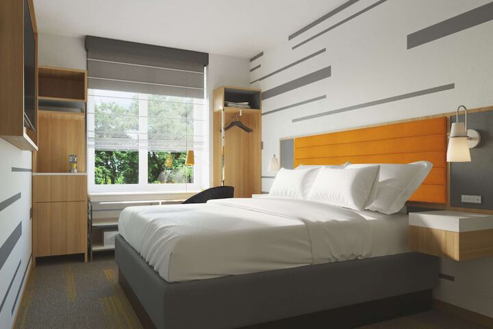 Room 6 of 21