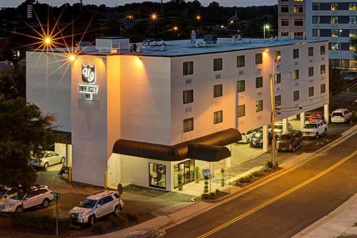 Hotel 4 of 31