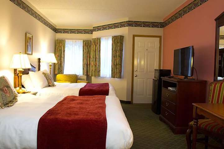 Room 28 of 85