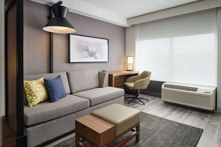 Room 9 of 31