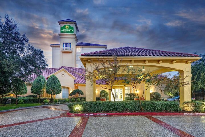 Hotel 3 of 28