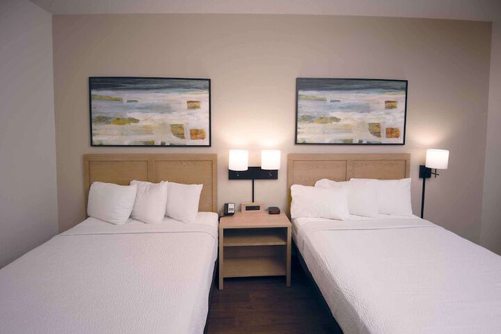 Room 14 of 19