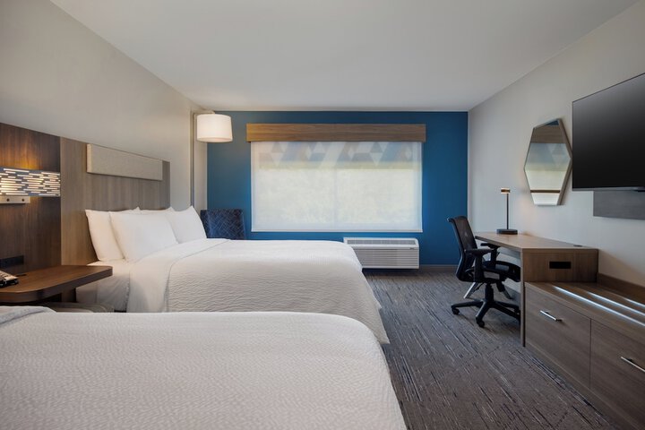 Room 27 of 50