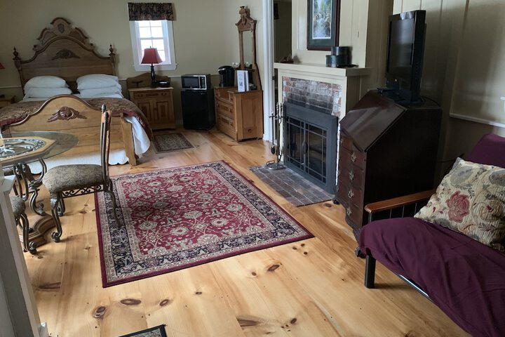 Room 34 of 53