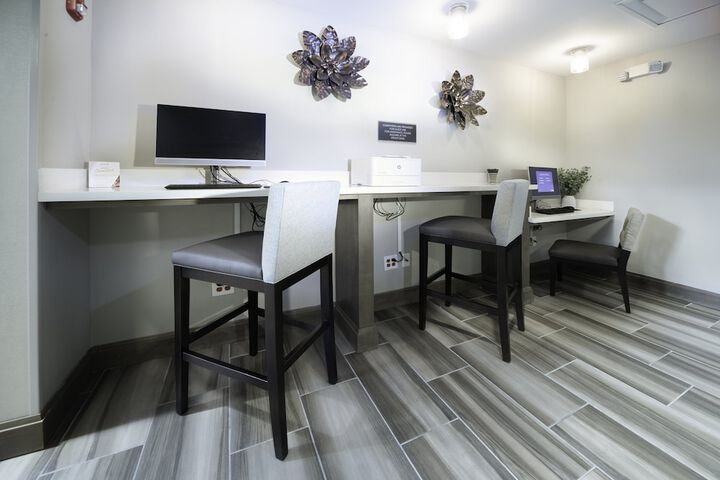 Staybridge Suites Summerville by IHG
