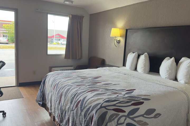 Red Roof Inn Anderson IN