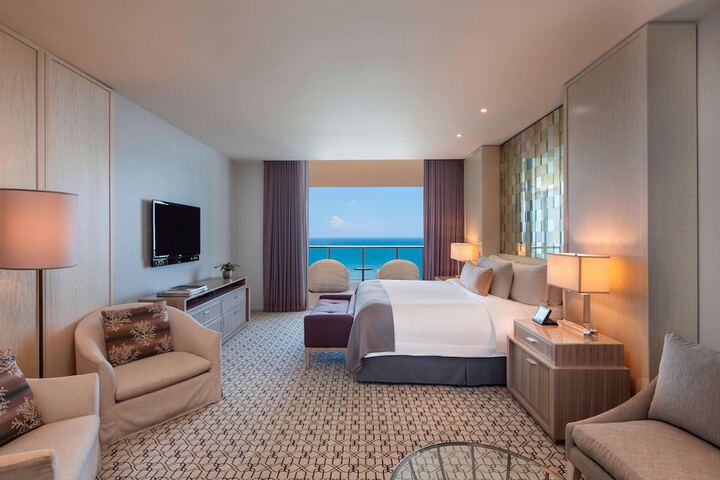The St. Regis Bal Harbour Resort