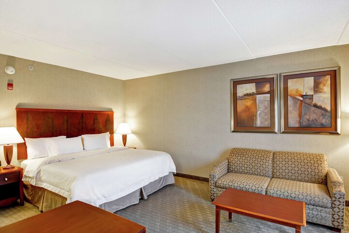 Room 22 of 39
