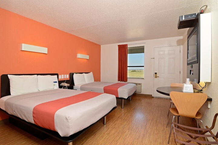 Motel 6 South Haven KS