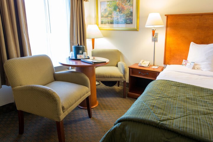 Room 9 of 23