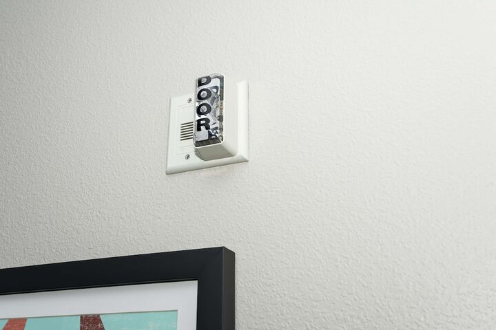 Room 81 of 118
