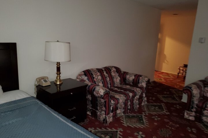 Room 14 of 24