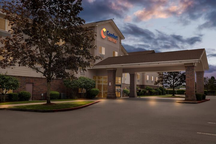 Comfort Suites Linn County