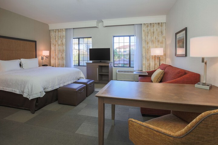 Room 29 of 51