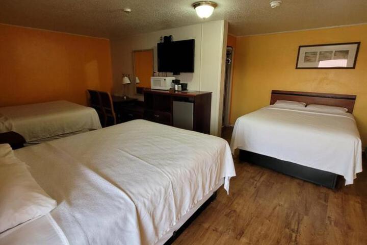 Sands Motel