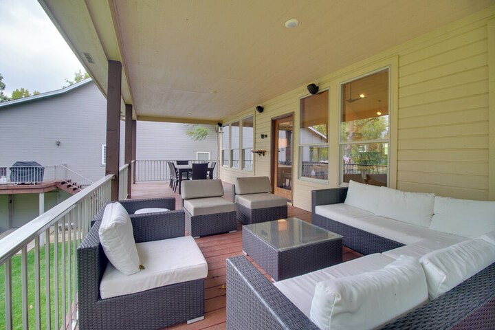Pool Access Deck & Boat Slip: Monkey Island Oasis