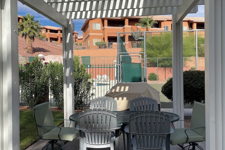 Highland Estates Condotel