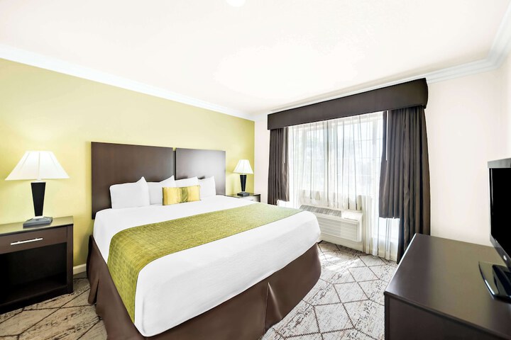 Best Western Executive Inn
