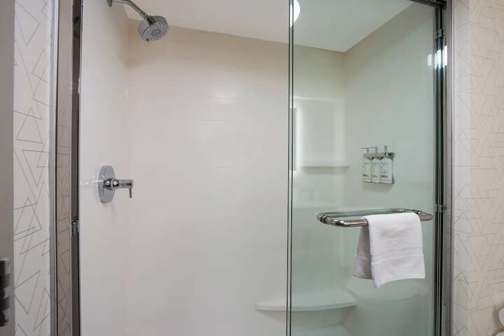 Room 35 of 51