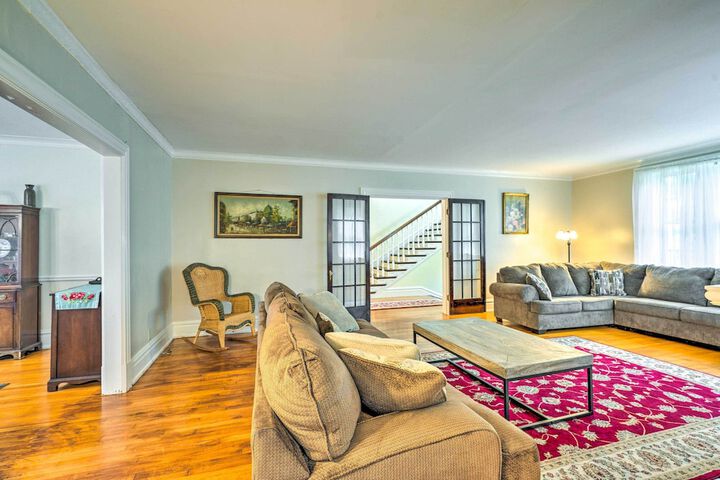 Charming Historic Home 1 Mi to Dtwn Olean!