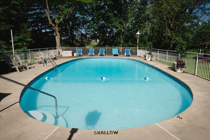 Pool 4 of 29