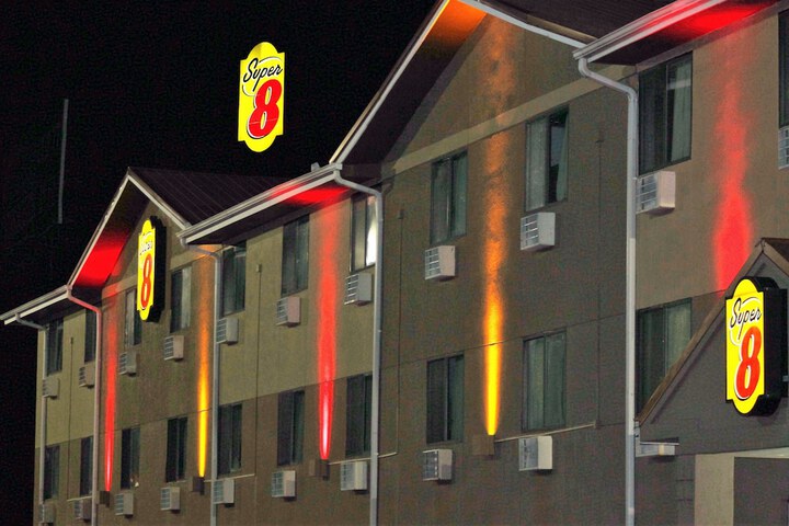 Hotel 5 of 41