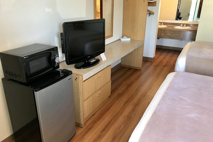 Room 20 of 25