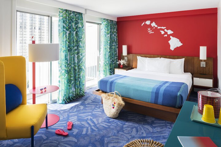 Room 21 of 34