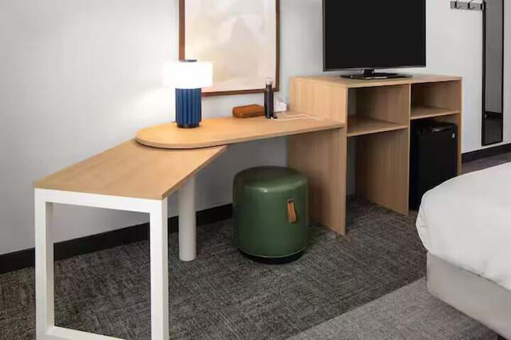 Spark by Hilton Palatine Arlington Heights