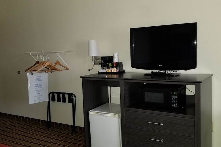 Room 6 of 59