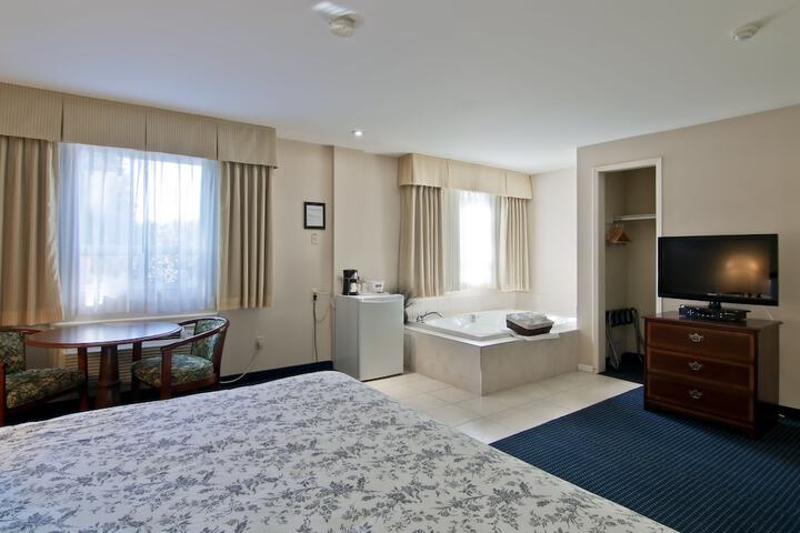 Room 21 of 46