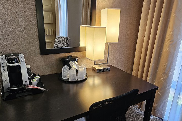 Room 9 of 17