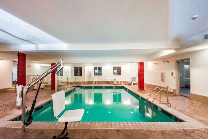 Pool 6 of 36