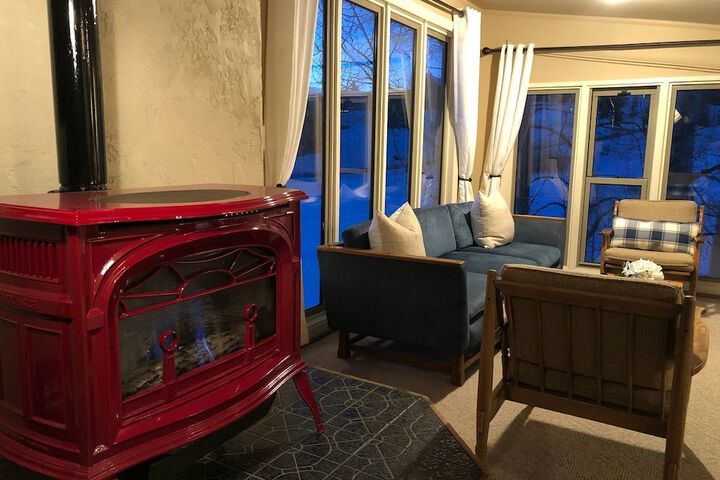 Room 33 of 70