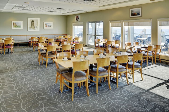Lakeview Gimli Resort & Conference