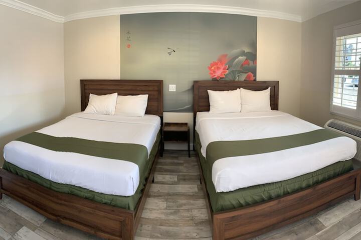Room 18 of 36