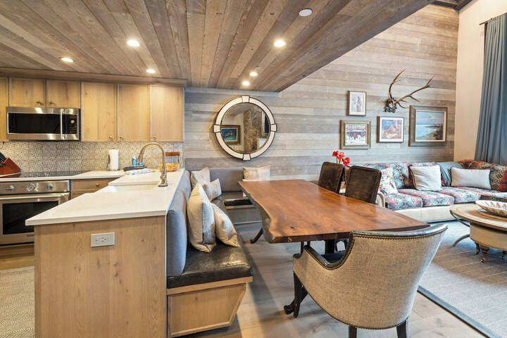 The Lodge at Vail a RockResort by Vail Resorts