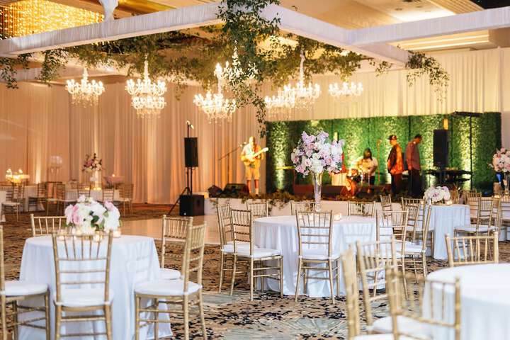 Crowne Plaza Executive Center Baton Rouge by IHG